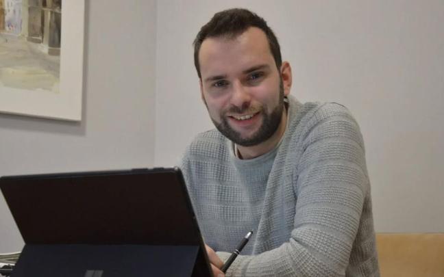 El alcalde de Orduña, Iker Santocildes, reserva la tarde de los martes a recibir a sus vecinos