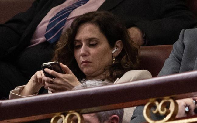 Isabel Díaz Ayuso durante la primera sesión del debate de investidura de Pedro Sánchez. Isabel Díaz Ayuso durante la primera sesión del debate de investidura de Pedro Sánchez.