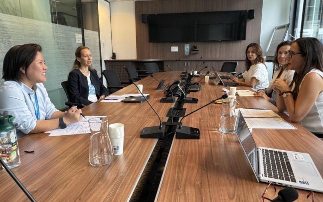 La delegación vasca está encabezada por Pedrosa; la directora de ISEI-IVEI, Junkal Gutiérrez; y delegada de Euskadi en Francia, Arantza López de Munain