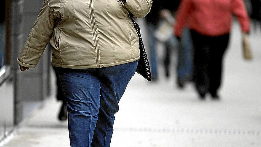 Perder peso solo es posible comiendo con moderación alimentos saludables. | FOTO: EFE