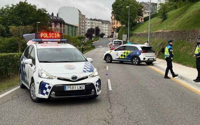 Un control de la Policía Local en Lugo.
