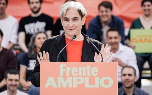 La exalcaldesa de Barcelona Ada Colau, durante el acto de presentación de su candidatura a las elecciones generales del 29-N.
