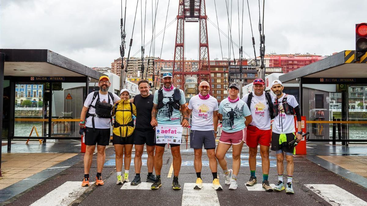 Gonzalo a su llegada al puente colgante.