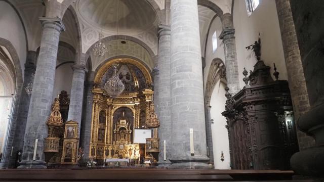 Vista del interior de la parroquia Santa María La Real de Azkoitia.