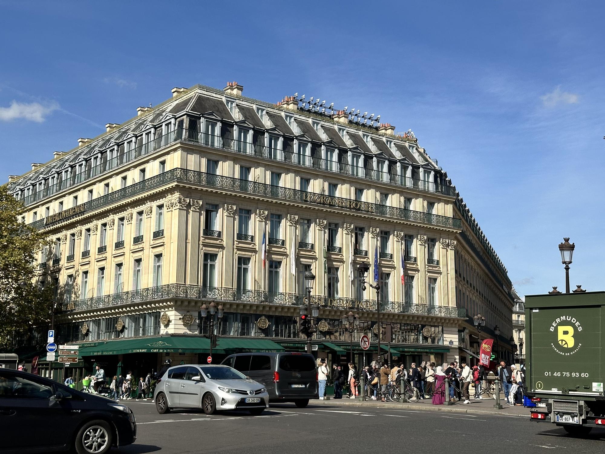 Edificio donde se encuentra el Café de la Paix.