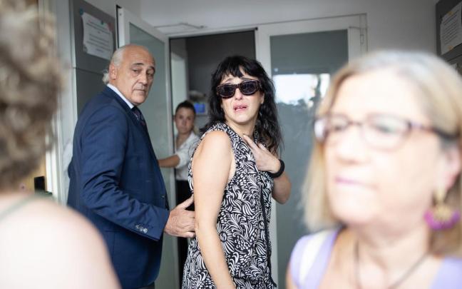 Juana Rivas a su llegada al punto en el que debía entregar a su hijo menor a Francesco Arcuri, el pasado mes de julio.