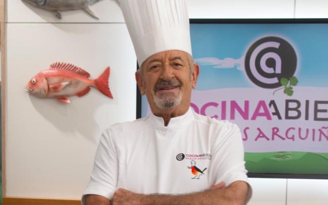 El chef beasaindarra, que recibirá la distinción a las Raíces en los Hitz Sariak-Premios Palabra, fue uno de los impulsores de la Nueva Cocina Vasca en los setenta.