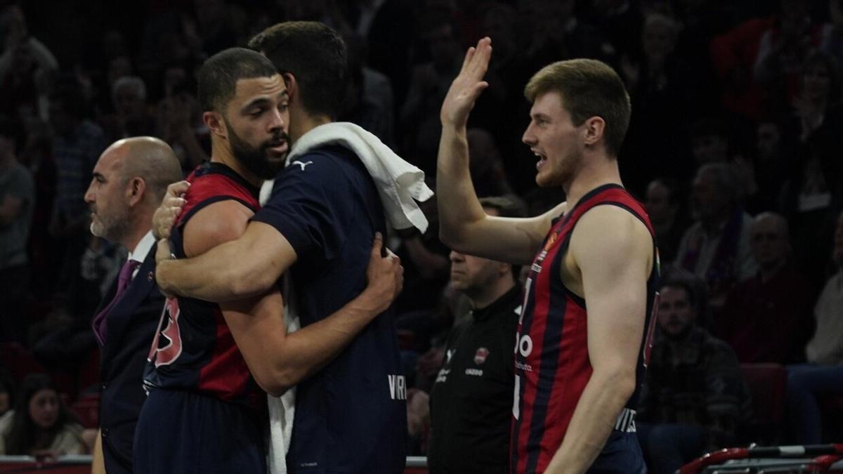 Thompson volvió a ser determinante