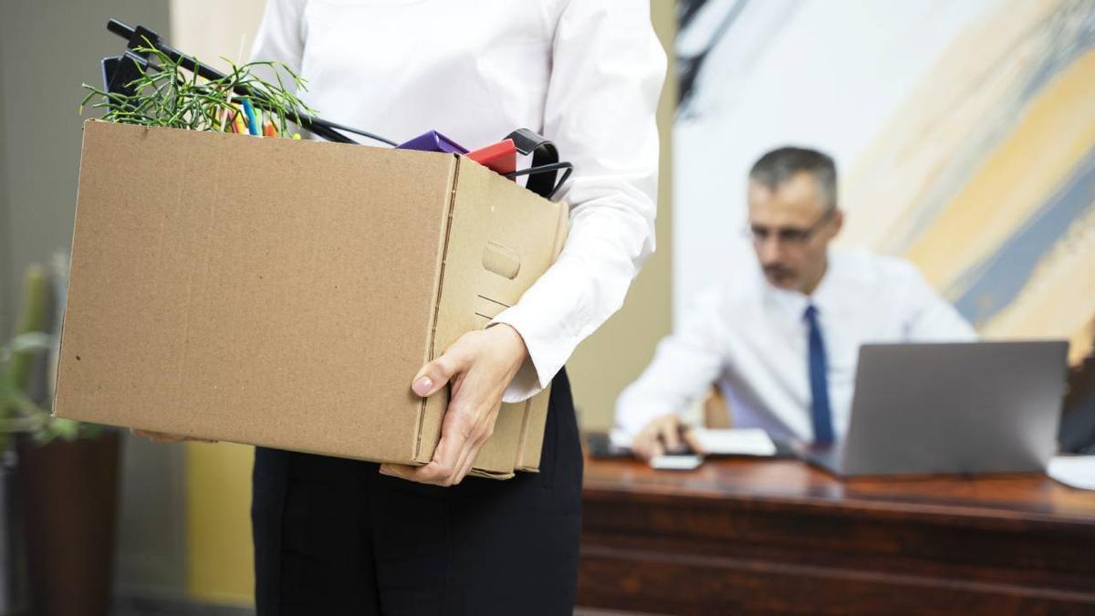 "Tu empresa te puede despedir por oler mal"