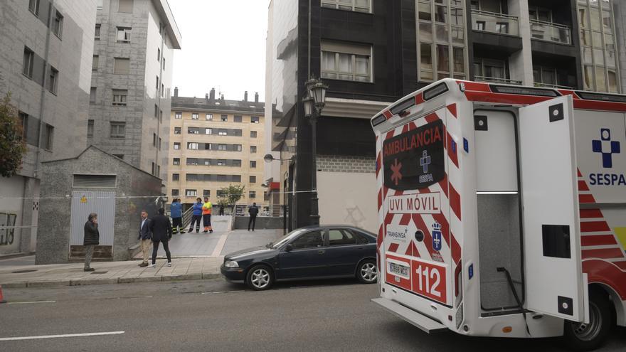 Mueren dos hermanas mellizas de 12 años al precipitarse desde una ventana en Oviedo