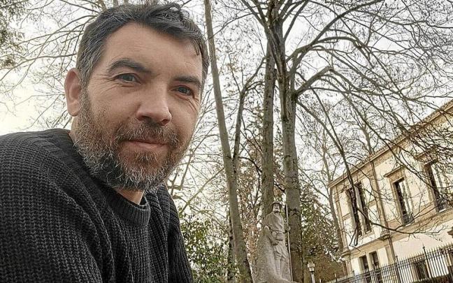 “Gure lana oso garrantzitsua da turistek hiriaz goza dezaten eta, ondoren, Gasteiz turismo hiri gisa gomendatu dezaten” “Gure lana oso garrantzitsua da turistek hiriaz goza dezaten eta, ondoren, Gasteiz turismo hiri gisa gomendatu dezaten”