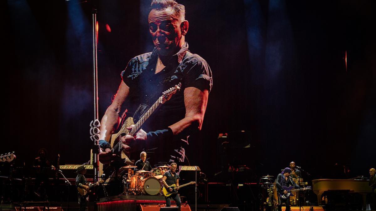 El cantante Bruce Springsteen durante una actuación.