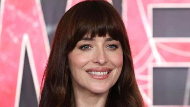 Dakota Johnson, en sus horas despierta.