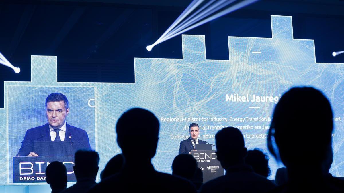 Informazio horretatik kanpoko irudia.