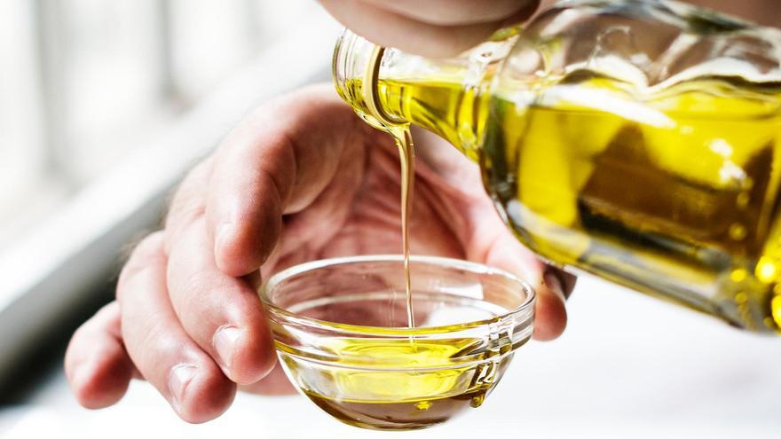 Para ahorrar, lo mejor es usar sólo la cantidad justa y necesaria para cocinado.