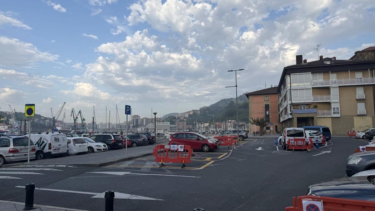 Restricciones de aparcamiento en la plaza Bizkaia