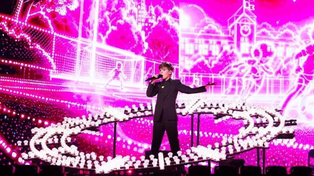 Lucas Paulano canta Cuore Bello (Te Quiero, Te Quiero) en el MFCC de Ta’ Qali, Malta.