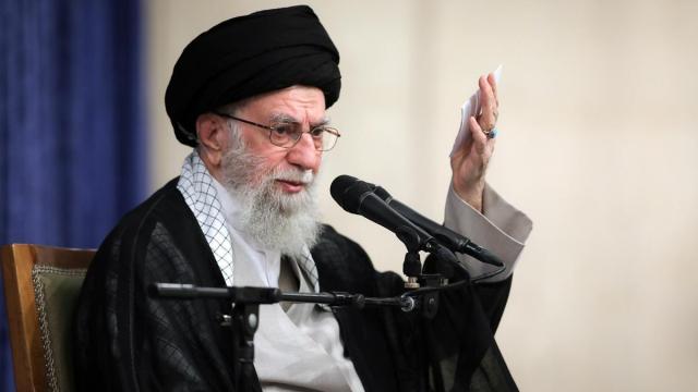 Este cuerpo militar responde directamente al líder supremo, Ali Jameneí.