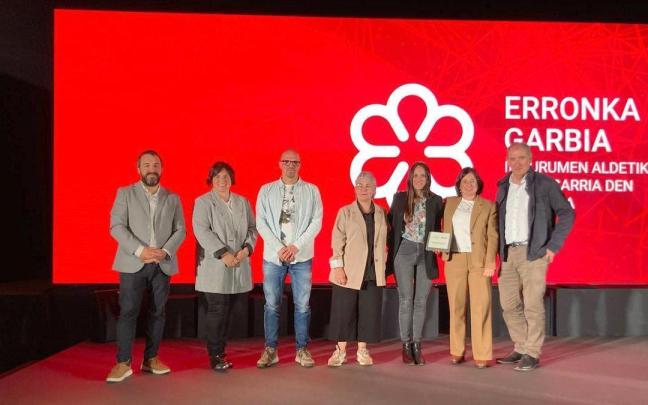 Acto de reconocimiento a Leartibai Fundazioa / L. F. Acto de reconocimiento a Leartibai Fundazioa