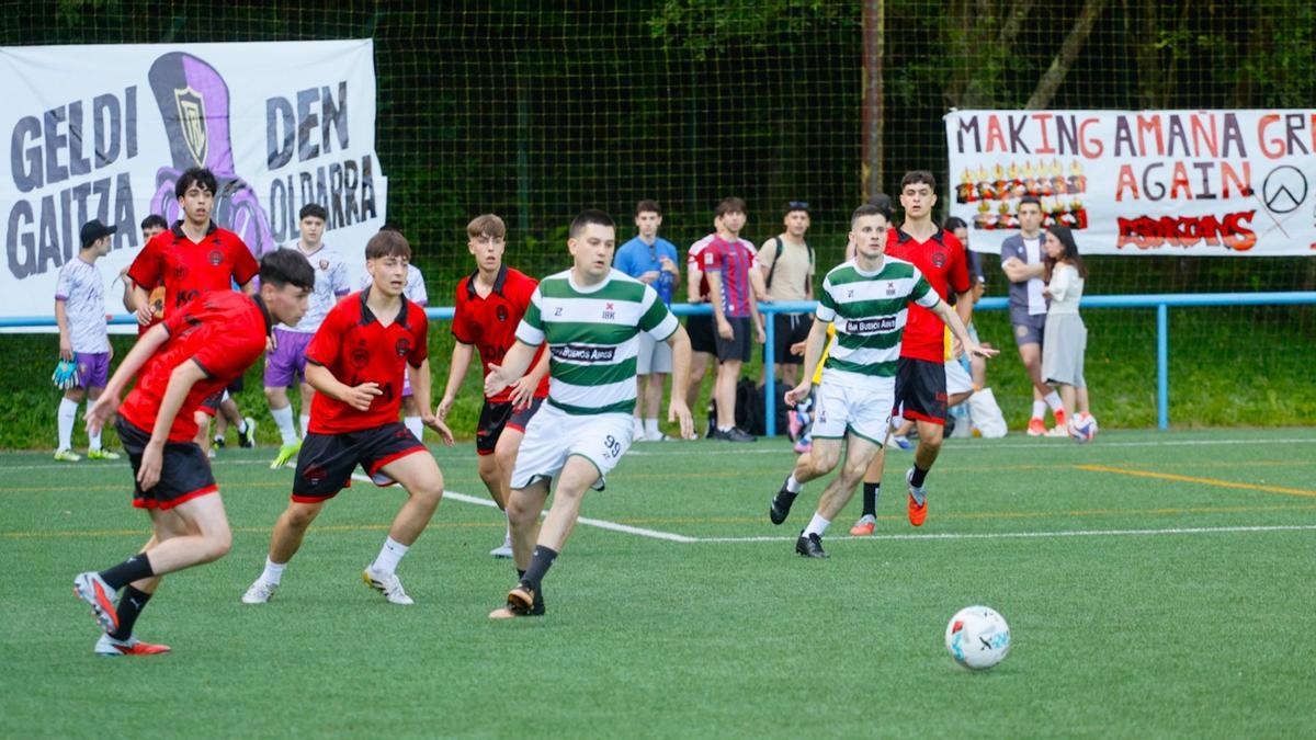 Unbe está siendo una fiesta deportiva a lo largo de mañana de hoy con la disputa del Campeonato de Fútbol 7.