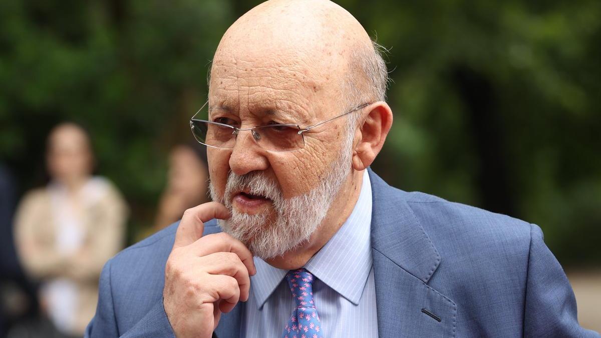 José Félix Tezanos.