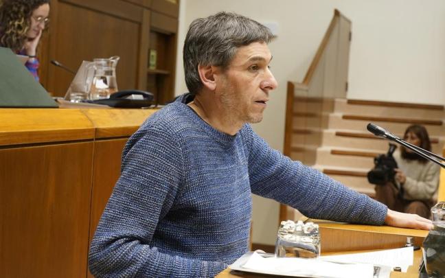 El parlamentario de Sumar, Jon Hernández.