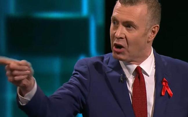 El líder del partido nacionalista galés Plaid Cymru, Adam Price, ha presentado su dimisión.