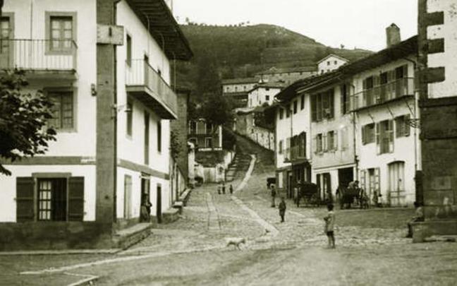 San Juan kaleko argazki zahar bat.