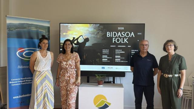 Foto de la rueda de prensa de presentación de la próxima edición del festival Bidasoa Folk. / N.G. Foto de la rueda de prensa de presentación de la próxima edición del festival Bidasoa Folk.