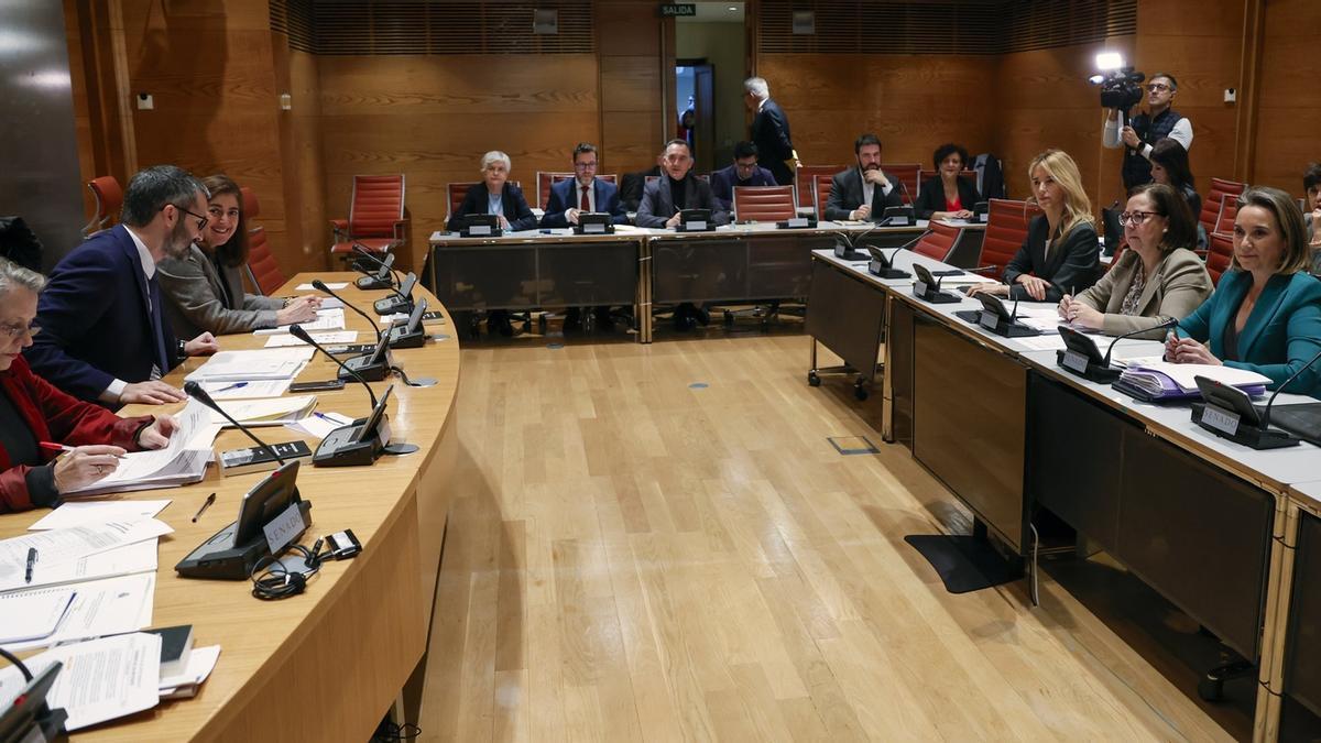 Vista general de una de las reuniones de la Comisión de Justicia del Congreso de los Diputados.