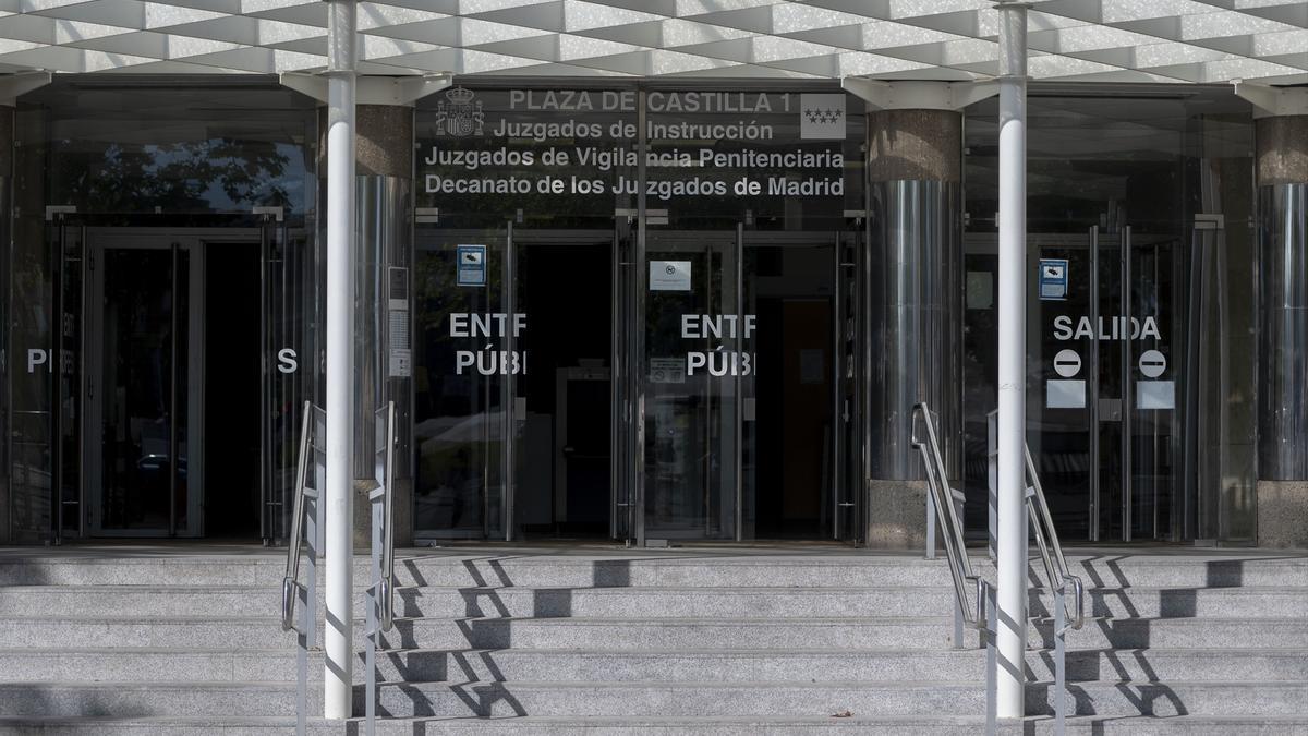 Entrada de los Juzgados de Plaza de Castilla (Madrid), donde se celebra el juicio a Begoña Gómez.