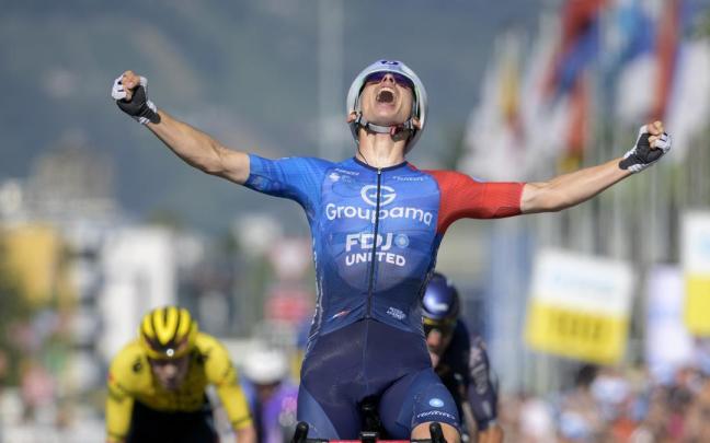 Grégoire celebra la victoria.