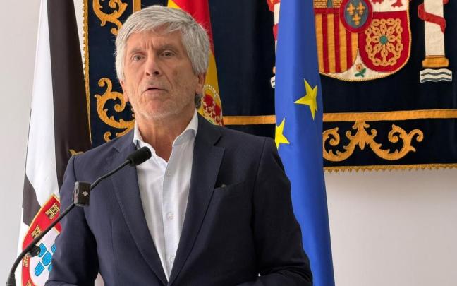 El ministro del Interior, Fernando Grande-Marlaska, comparece en Ceuta.
