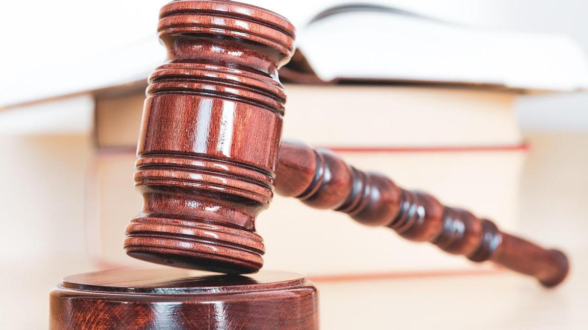 Piden dos años y medio de cárcel para un camionero que se quedó con 12.500 kilos de chocolate.