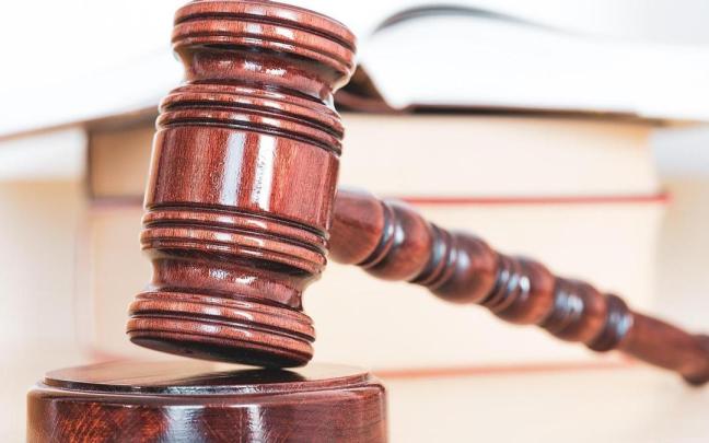 Piden dos años y medio de cárcel para un camionero que se quedó con 12.500 kilos de chocolate.