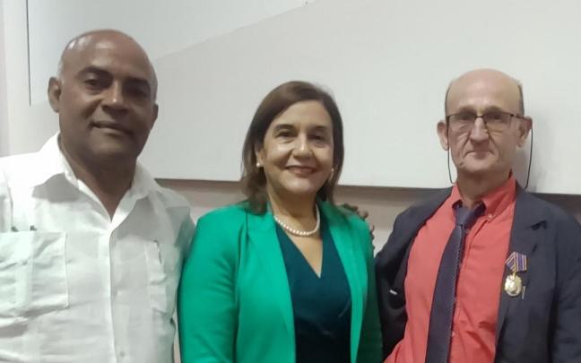 Xabier Artola, primero por la derecha. Xabier Artola, primero por la derecha.