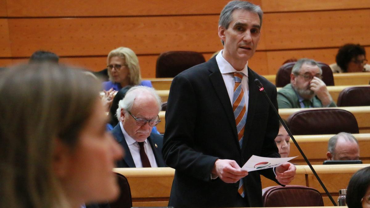 El senador de EAJ-PNV, Igotz López.