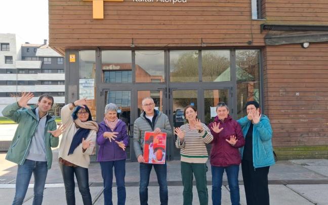 Bi urteko etenaren ondoren, bueltan da Hitzez eta Ahotzez ekimena.