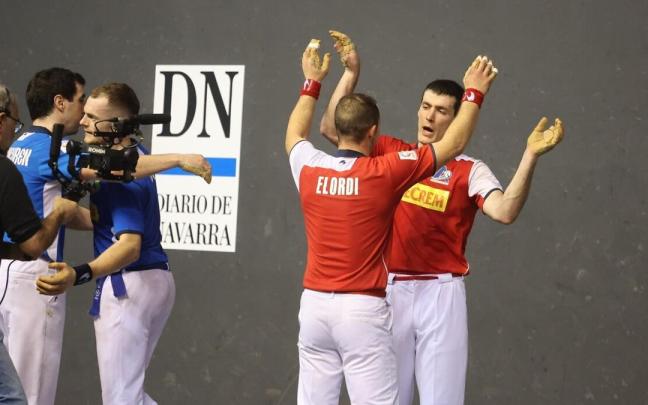 Elordi y Rezusta buscan ganar por vez primera a Peña y Albisu en esta edición del Parejas