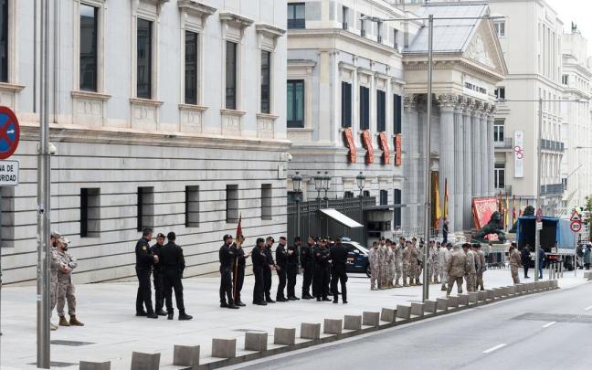 El Congreso ultima los preparativos para la jura de Leonor. El Congreso ultima los preparativos para la jura de Leonor.