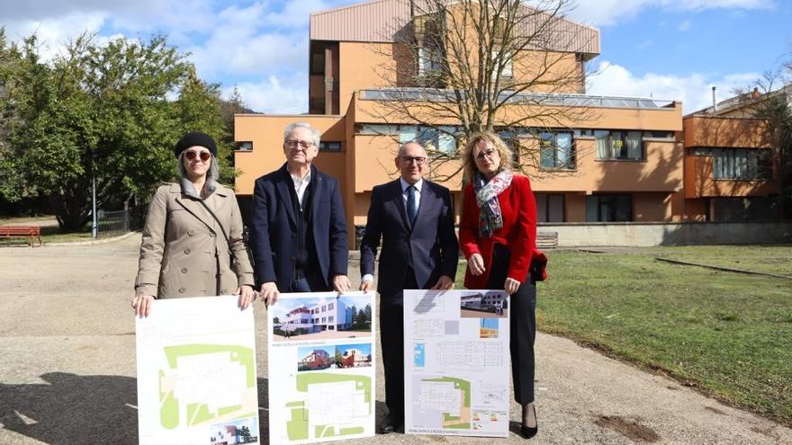 Visita institucional a la residencia Samaniego