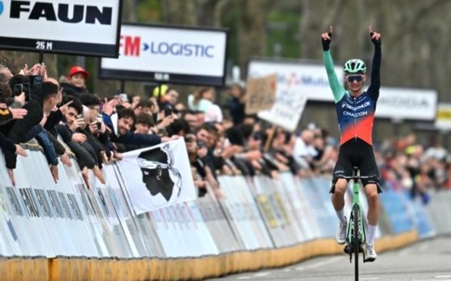 Paul Seixas celebra la victoria del pasado sábado.