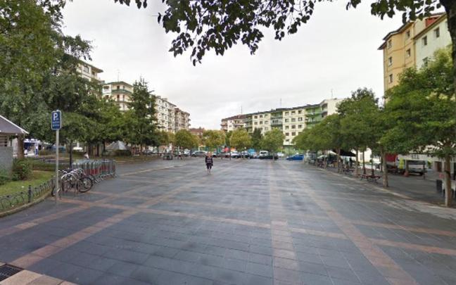 Foto de la plaza Pío XII del barrio Lapice de Irun, donde tendrán lugar las actuaciones de este sábado.