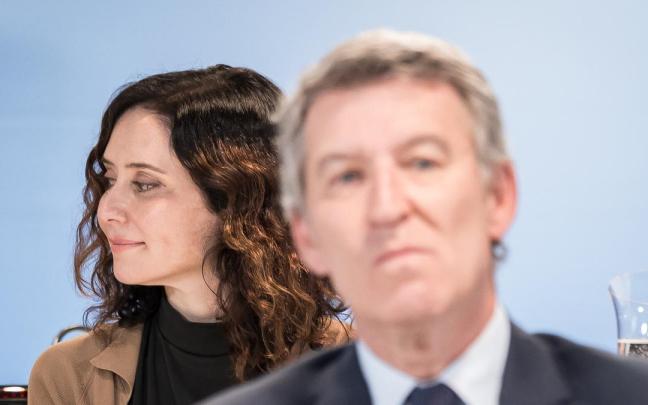La presidenta madrileña, Isabel Díaz Ayuso, mide los tiempos y no dará la batalla a Alberto Núñez Feijóo en este congreso del PP / E.P. La presidenta madrileña, Isabel Díaz Ayuso, mide los tiempos y no dará la batalla a Alberto Núñez Feijóo en este congreso del PP