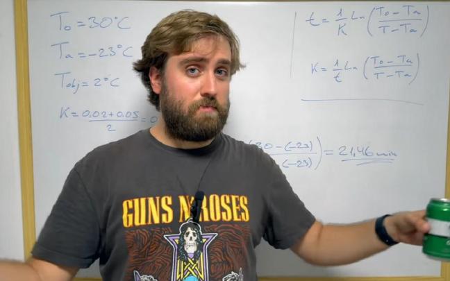 David Gozalo, calculando la cifra.