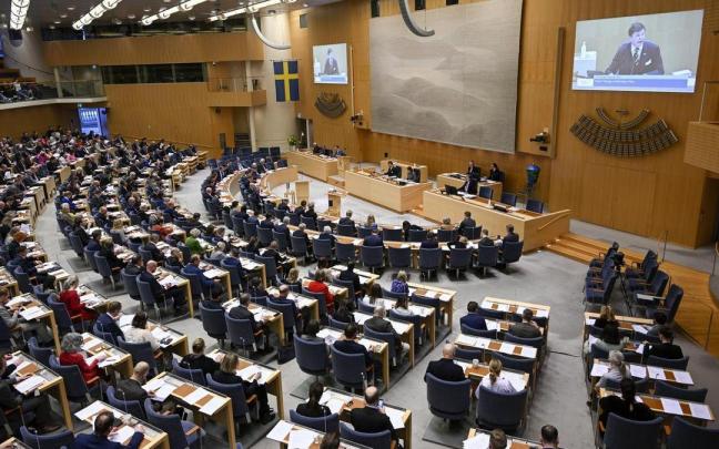 El Parlamento de Suecia da 'luz verde' a la entrada en la OTAN.