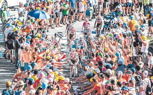 El Tour de Francia, el gigante amarillo.