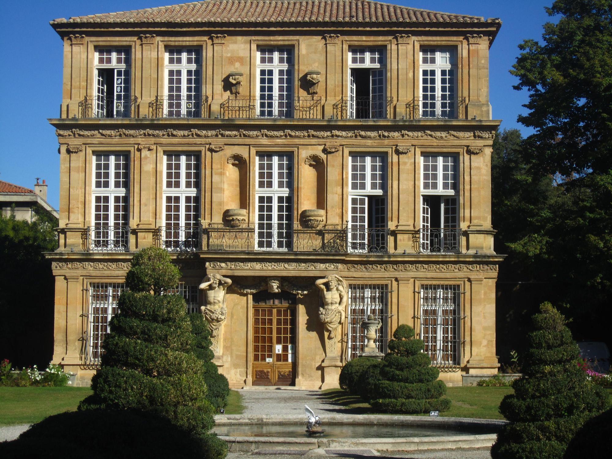 Uno de los palacetes que lucen en esta ciudad.