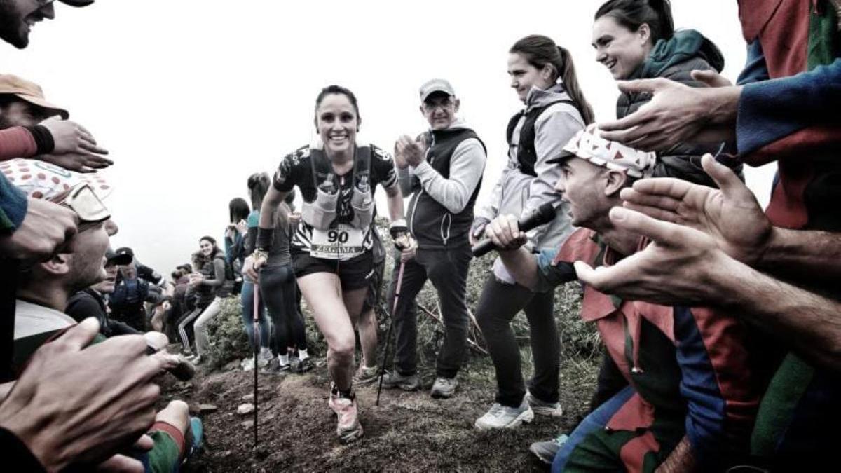 Laura Rodríguez, en Sancti Spiritus, jaleada por el público en la Zegama-Aizkorri.