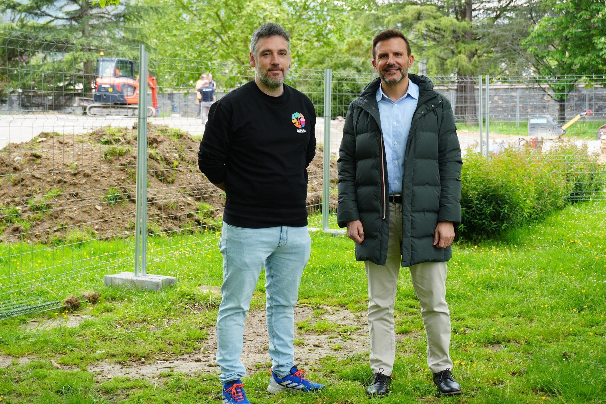 El concejal David Mateos y el alcalde Agustín Valdivia